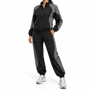 Ensemble de survêtement 2 pièces respirant pour femme, idéal pour l'hiver, personnalisable OEM/ODM, avec logo imprimé 3D en relief, en polaire légère et dentelle unie - Product Image 1