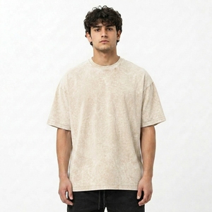 T-shirt décontracté en coton délavé coupe oversize et carrée, col rond, couleur Ocre, grammage lourd, épaules tombantes, manches courtes, coupe décontractée - Product Image 5