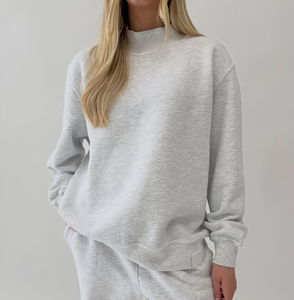 Sweat-shirt en molleton respirant à col montant pour femme, avec lettres brodées sur le devant, vente en gros - Product Image 4