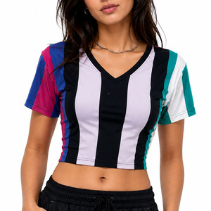 T-shirt de performance personnalisé pour femme, coupe courte, rayé, col en V, color block, haut tendance, coupe ajustée, streetwear, fournisseur de chemises pour femme - Product Image 6