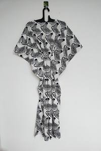 Robe Kaftan en dentelle 100% coton à imprimé zèbre, style vintage, coupe évasée, surdimensionnée, faite à la main, paréo de plage - Product Image 5