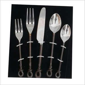 Juego de Cubiertos de Acero Inoxidable con Baño de Oro para Restaurante, Marca Unicorn Handicrafts, de Primera Calidad, Cuchara, Tenedor y Cuchillo, para Comedor de Lujo - Product Image 6