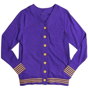 เสื้อคาร์ดิแกนลำลองสำหรับฤดูหนาวสไตล์มหาวิทยาลัย กำลังเป็นที่นิยม  แบบถักคอวีสำหรับผู้ชาย  ตกแต่งด้วยลายปะติดแบบลูกไม้  ระบายอากาศได้ดี  ติดกระดุมเม็ดเดียว - Product Image 1