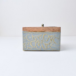 Porta Incienso Árabe de Lujo con Textura de Madera Moderna, Difusor de Aromaterapia - Product Image 1