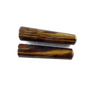 Venta al por mayor Ojo de tigre facetado ágata suave cristal curación varita Natural piedra semipreciosa artesanías para masaje - Product Image 1