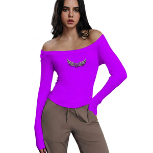 Top de Yoga para Mujer, Hombros Descubiertos, Manga Larga, Color Sólido, con Logotipo Frontal, Transpirable, de Spandex y Poliéster, Corte Regular - Product Image 4