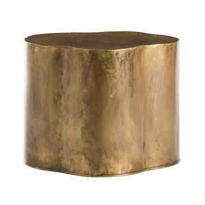Table d'appoint en métal artisanale, conçue pour les maisons modernes, mettant en valeur une esthétique unique, une qualité fiable et une silhouette attrayante. - Product Image 5