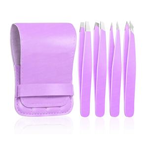 Pinzas para cejas con logotipo personalizado púrpura Pinzas para cejas con puntas puntiagudas inclinadas de acero sostenible con bolsa de cuero para uso de belleza - Product Image 1