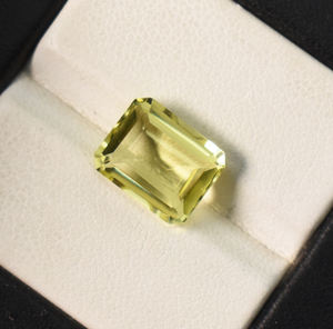 พลอยเลมอนควอตซ์ธรรมชาติทรงแปดเหลี่ยม 11x9x7.5 มม. 4.25 กะรัต - Product Image 5