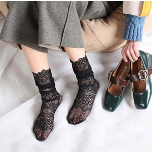 Elegant <b>Lace</b> Mesh Sheer <b>Socks</b> Floral Embroidery Ruffle Ankle Hosiery Thin Breathable Ultra Thin See Through Dress <b>Socks</b> - Product Image 4
