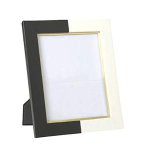 Marco de fotos de madera de estilo clásico con acabado en nogal y diseño de borde clásico para decoración de cuartos infantiles a un precio razonable. - Product Image 6