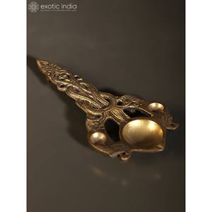 Aarti Diya ทองเหลืองทำด้วยมือขนาด7นิ้วพร้อมที่จับของตกแต่งบ้านที่หรูหราในอินเดีย - Product Image 2