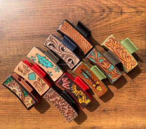 New Arrival Hot Selling Western Stylish Handmade Tooled Engraved Leather Hair <b>Claw</b> <b>Clips</b> Leather <b>Claw</b> Hair Accessories for Women - Product Image 4
