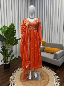 Ensemble ANARKALI PENT avec dupatta en soie FENDY, broderie de sequins, coupe classique, moderne, séchage rapide, toutes saisons, pour les fêtes - Product Image 4