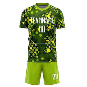 Tenue d'entraînement de football tendance pour équipe, haute qualité, séchage rapide, respirante, 100 % polyester, short personnalisable avec nom d'équipe, unisexe - Product Image 3