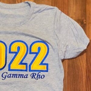 Camiseta Unisex Gris Bordada 1922, Premium, Casual, Cuello Redondo, Manga Corta, con Letras Personalizadas, Cómoda, Estilo Urbano, Venta al Por Mayor - Product Image 5