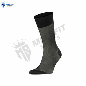 Chaussettes de football durables - Confortables, haute élasticité, séchage rapide, respirantes, écologiques, antibactériennes, personnalisables pour l'entraînement - Product Image 2