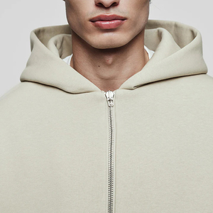 Chándal cómodo y holgado para hombre con cremallera, ligero, para gimnasio, moderno, hecho con tela suave - Product Image 4