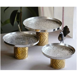 Support à gâteau ovale en aluminium au design attrayant avec finition brossée, plateau de présentation de desserts en métal pour la décoration de la maison, prix bas - Product Image 6