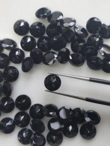 Natural Black Onyx 8MM Round Brilliant Cut Best Quality Loose Gemstones for Jewelry Making - Product Image 5