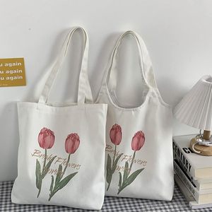 Bolsa de lona de algodón blanca con estampado floral de tulipanes en acuarela y asas dobles para mujer, para compras, uso diario, tamaño mediano - Product Image 2