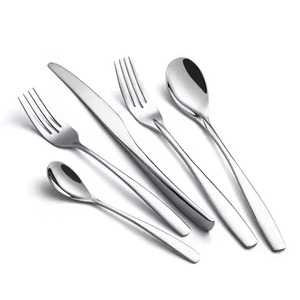Ensemble de couverts en métal de qualité supérieure, accessoires de table élégants pour l'hôtellerie et les réceptions à domicile - Product Image 3