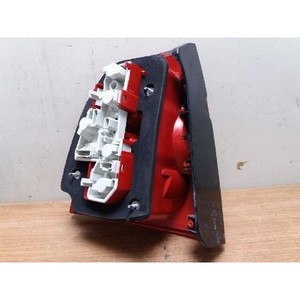 Para B5.5 (2000-2005) Luz Trasera Derecha Usada en Excelente Estado 3B5945096 - Product Image 5