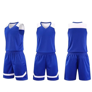 Maillots d'entraînement de basketball de haute qualité 100 % polyester respirant personnalisable avec nom d'équipe manches courtes ajustés - Product Image 4