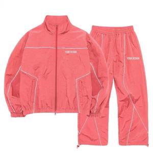 Conjunto Cortavientos de Alta Calidad, 190 GSM, Tela de Poliéster y Nailon, Tejido Liso, Construcción de Paneles Negros y Grises, con Logotipo Personalizado - Product Image 5