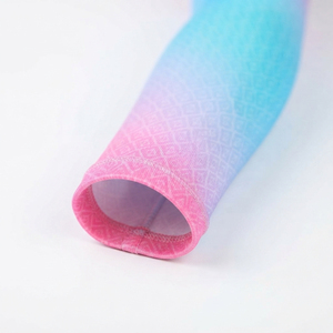 Manchons de compression pour coudes de haute qualité pour l'haltérophilie et l'entraînement physique, personnalisation de marque, fabricant OEM en gros - Product Image 2