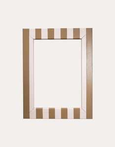 Modern <b>Gold</b> Thin Metal Picture <b>Frame</b> Wall Hanging Tabletop Photo <b>Frame</b> Wholesale Custom Metallic Artwork <b>Frame</b> Set - Product Image 5
