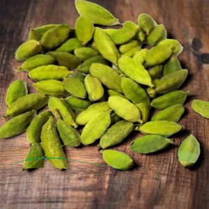 Gousse de cardamome verte indienne à arôme intense, naturelle, pour mélanges de boissons, desserts et approvisionnement mondial - Product Image 5