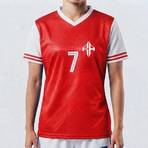 Camiseta de Fútbol de Primera Calidad para Mujer con Logotipo Blanco, Manga Corta, Corte Regular, Estampado Sublimado, Cierre de Tirantes, Material 100% Poliéster - Product Image 1