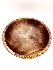 Tazón Redondo de Madera en Color Nogal Claro con Tapa y Base de Metal con Diseño Martillado para Utensilios de Cocina, Nuevo Estilo, Craftera Exports - Product Image 4