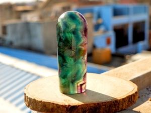 ลาบราโดไรต์ หินกลมหลากสี หินจักระ หินพกพา สีเขียวมูนไลท์ คริสตัลธรรมชาติ เป็นมิตรกับสิ่งแวดล้อม หินมงคลตามหลักฮวงจุ้ย หินอัญมณีขนาดใหญ่ - Product Image 2