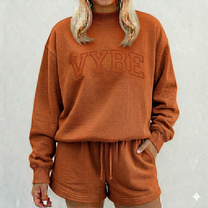 Ensemble court d'hiver confortable à col montant pour femme, tenue thermique épaisse en deux pièces, vêtements de détente chauds et confortables pour la saison froide - Product Image 1