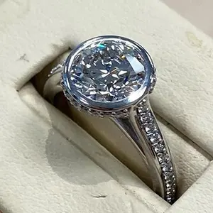 Anillo de Compromiso Vintage con Diamante Cultivado en Laboratorio de 2.65CTW, Corte Bezel, Certificado IGI, Chapado en Oro Amarillo de 14k, para Aniversario o Boda - Product Image 5