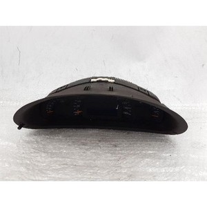 ชุดหน้าปัดเรือนไมล์มือสองสำหรับรถยนต์ C-class รุ่น A2035407611 - Product Image 1