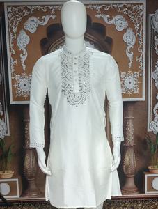 Salwar Kameez Largo de Seda para Hombre con Bordado de Espejos, Corte Regular Tradicional, Ropa Étnica para Festivales y Bodas, Ideal para Diwali - Product Image 3