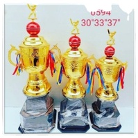 2025 nuevo trofeo grande de Metal personalizado único con copa de Metal dorado para eventos deportivos premios Trofeo de Campeones para torneos