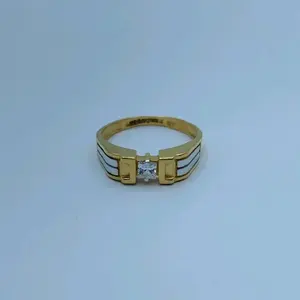 แหวนทองคำ 22K สุดหรูสำหรับผู้หญิง ดีไซน์ปีกเรขาคณิตสุดพิเศษ ประดับเพชร CZ แหวนเดี่ยว สง่างาม เหมาะสำหรับงานแต่งงานและงานหมั้น - Product Image 2