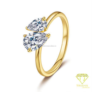 Bague de luxe exclusive à double pierre en diamant de laboratoire taille poire, ton or, élégante et minimaliste, bijoux de mariée pour femme - Product Image 2