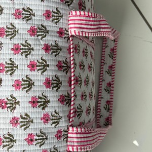 Vintage Quilted Cotton Duffle <b>Bag</b> Pink Floral Pattern Large Capacity Weekender Travel <b>Bag</b> for Women Men <b>Overnight</b> Stay - Product Image 3