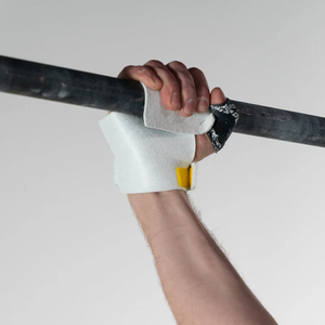 Unisex Leather Hand Grip for Weightlifting Gym Padded Palm Grips for Pull Ups Rows Fitness <b>Training</b> session Gear Supplier - Product Image 1
