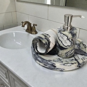 Ensemble de salle de bain en marbre, 2 pièces, distributeur de savon rond, porte-brosse à dents, plateau moderne minimaliste, facile à nettoyer - Product Image 5