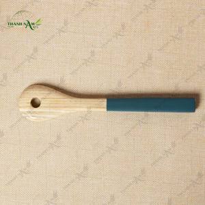 Ensemble cuillère et fourchette en bambou, couverts en bambou naturel faits à la main pour la restauration haut de gamme, l'hôtellerie et les marques de luxe - Product Image 4