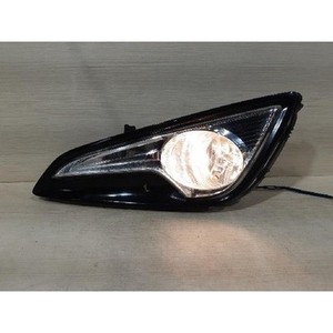 Luz antiniebla izquierda usada i40 922013Z150 - Product Image 1