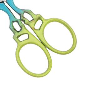 Ciseaux à cuticules en acier inoxydable de qualité supérieure, outils de manucure, ciseaux à broder pour soins personnels, ciseaux à cuticules pour manucure - Product Image 3