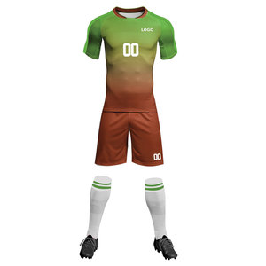 Maillots de football personnalisés en gros – Prix usine – Tenues de football personnalisables – Kits d'équipe – Impression par sublimation du nom, du numéro et du logo - Product Image 2