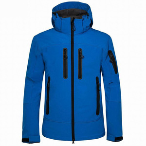 Fabricante de Chaquetas Impermeables de Primera Calidad que Ofrece Chaquetas de Exterior Resistentes al Viento con Logotipo Personalizado para Compradores Mayoristas - Product Image 1